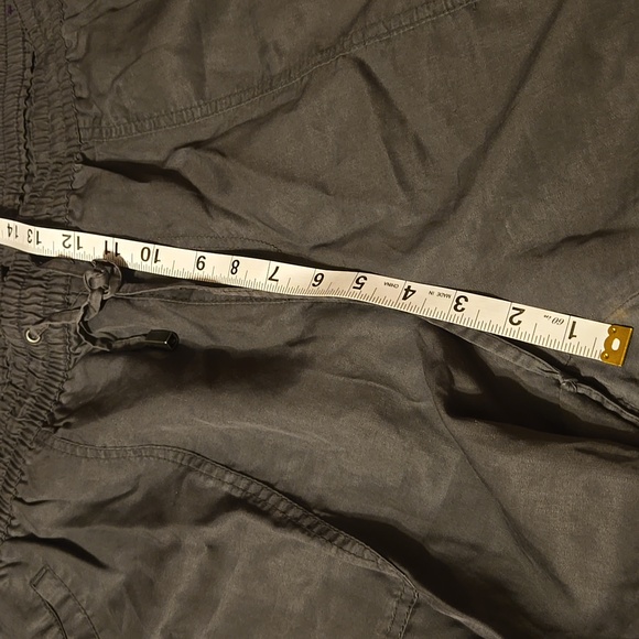 Lane Bryant Dark Gray Cargo Capri Pants Durable Tactical Style - Picture 4 of 5